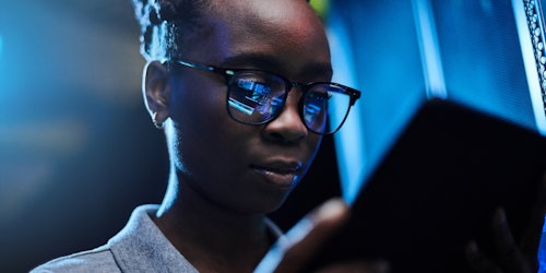 GenAI in Advertising report from eMarketer and LiveRamp GenAI in Advertising report from eMarketer and LiveRamp